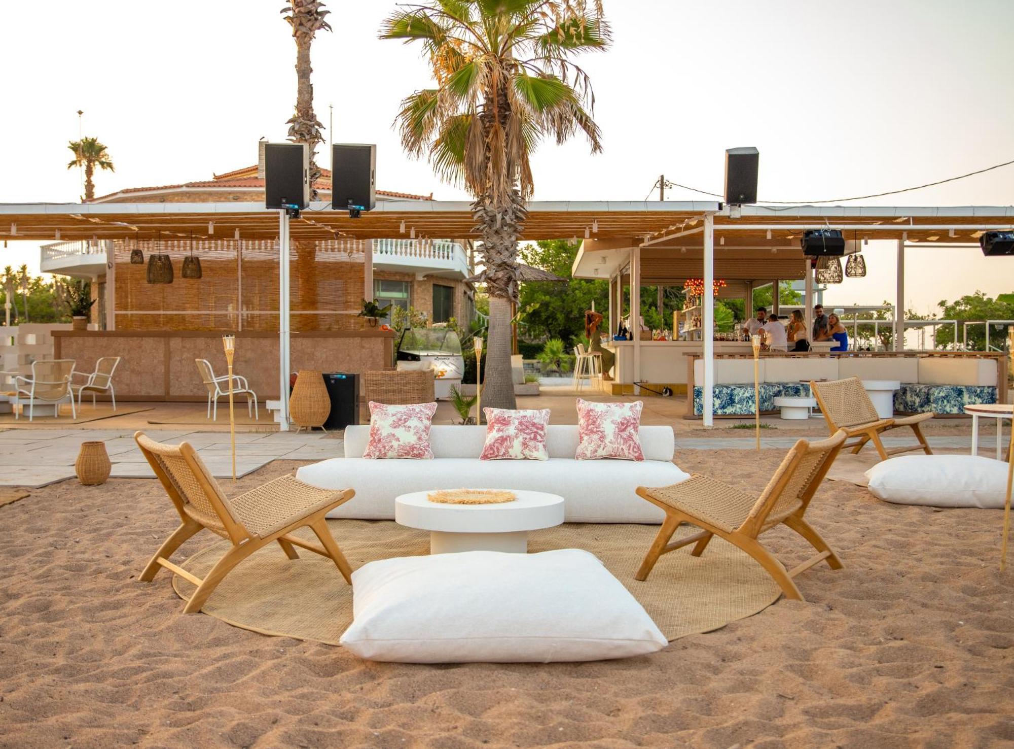 Buka Sandy Beach Messíni Exterior foto